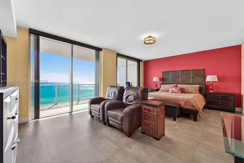 3951 S Ocean Drive Hollywood FL 33019