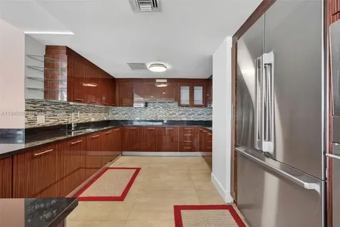 3951 S Ocean Drive Hollywood FL 33019
