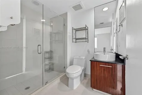 3951 S Ocean Drive Hollywood FL 33019