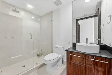 3951 S Ocean Drive Hollywood FL 33019