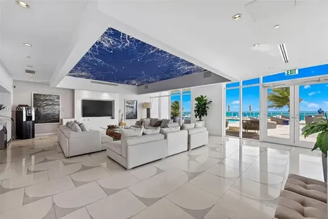 3951 S Ocean Drive Hollywood FL 33019