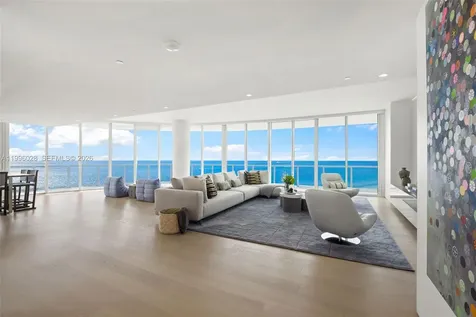 100 S Pointe Drive Miami Beach FL 33139