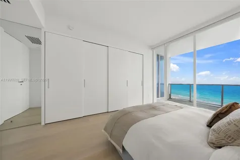 100 S Pointe Drive Miami Beach FL 33139