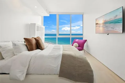 100 S Pointe Drive Miami Beach FL 33139