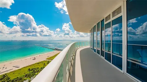 100 S Pointe Drive Miami Beach FL 33139