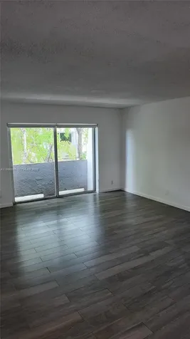 11110 SW 196th Street Cutler Bay FL 33157