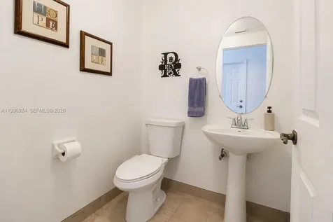 1910 SE 14th Circle Homestead FL 33035