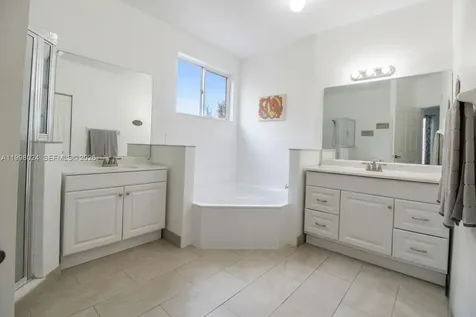 1910 SE 14th Circle Homestead FL 33035