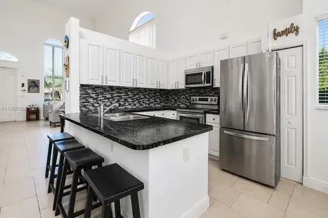 1910 SE 14th Circle Homestead FL 33035