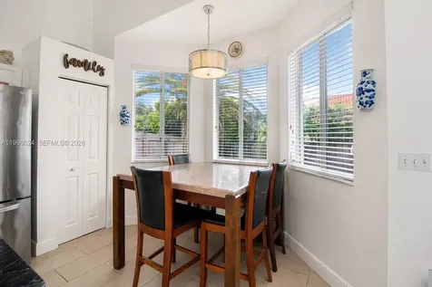 1910 SE 14th Circle Homestead FL 33035