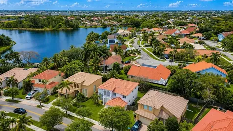 1910 SE 14th Circle Homestead FL 33035
