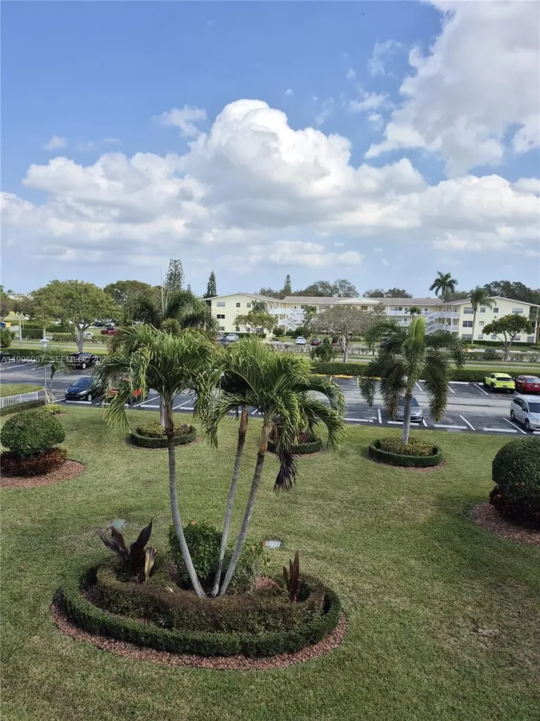 371 Brighton I Boca Raton FL 33434