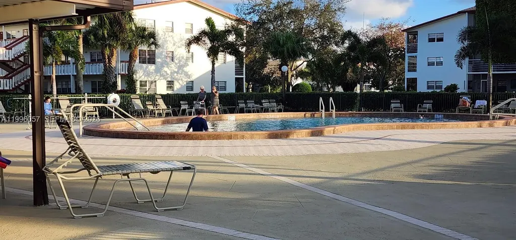 371 Brighton I Boca Raton FL 33434