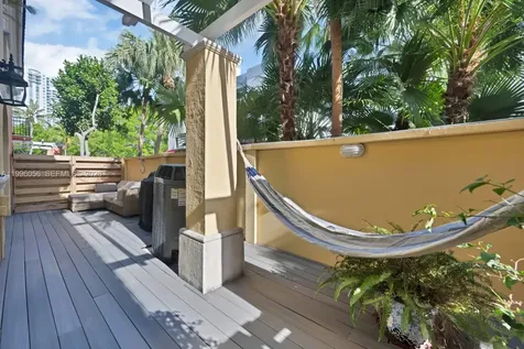 18345 NE 30th Place Aventura FL 33160