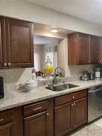 7008 NW 95th Terrace Tamarac FL 33321