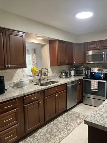 7008 NW 95th Terrace Tamarac FL 33321