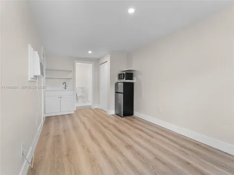 7401 SW 38th Street Miami FL 33155