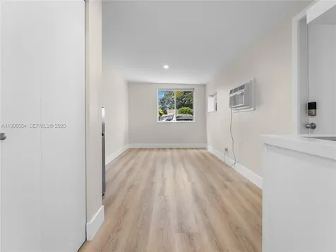7401 SW 38th Street Miami FL 33155