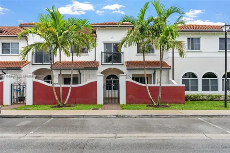 3540 NW 30th Place Lauderdale Lakes FL 33311