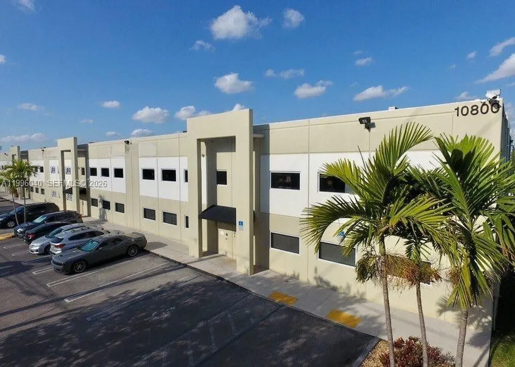 10800 NW 21st Doral FL 33172