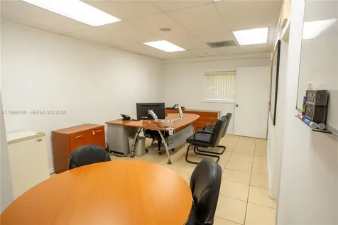 10800 NW 21st Doral FL 33172