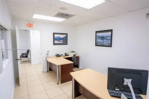 10800 NW 21st Doral FL 33172