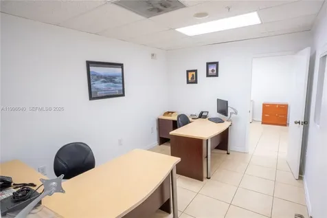 10800 NW 21st Doral FL 33172