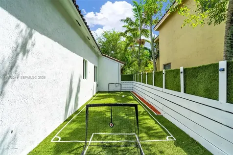 4900 SW 134th Avenue Miramar FL 33027