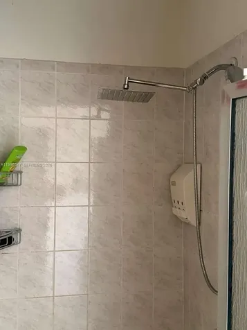 7477 NW 167th Street Hialeah FL 33015