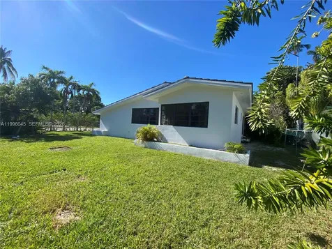 1101 Bay Drive Miami Beach FL 33141