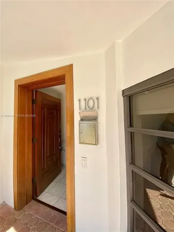 1101 Bay Drive Miami Beach FL 33141