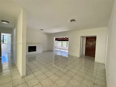 1101 Bay Drive Miami Beach FL 33141