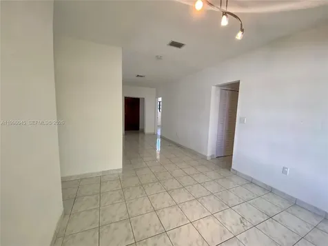 1101 Bay Drive Miami Beach FL 33141