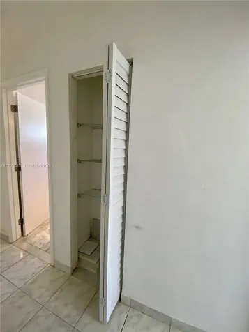 1101 Bay Drive Miami Beach FL 33141