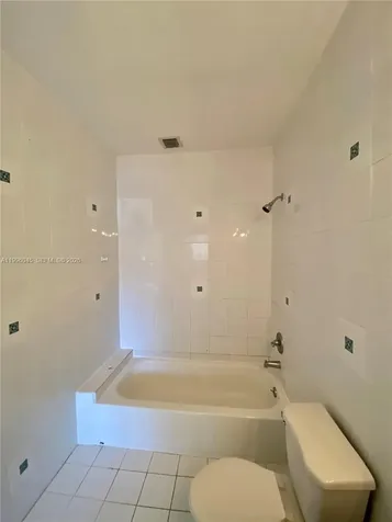1101 Bay Drive Miami Beach FL 33141