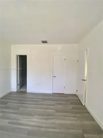 1101 Bay Drive Miami Beach FL 33141