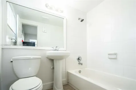 715 NE 6th Street Fort Lauderdale FL 33304