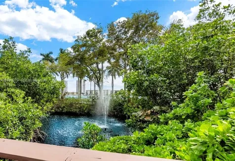 2851 NE 183rd Street Aventura FL 33160
