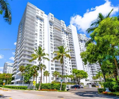 2851 NE 183rd Street Aventura FL 33160