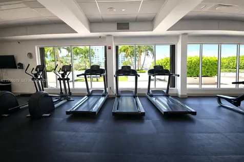 2851 NE 183rd Street Aventura FL 33160