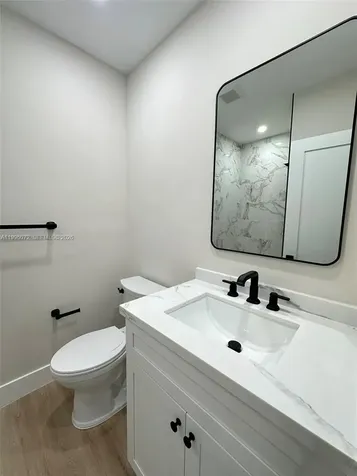 275 NE 115th Street Miami FL 33161