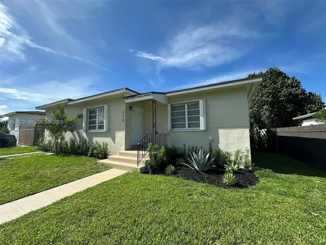 275 NE 115th Street Miami FL 33161