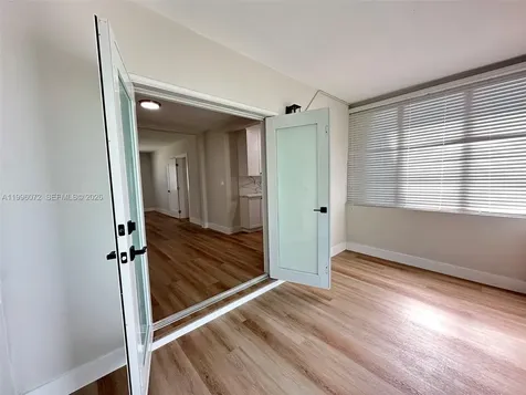 275 NE 115th Street Miami FL 33161