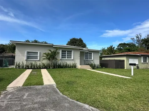 275 NE 115th Street Miami FL 33161