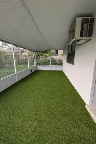 6071 SW 33rd Street Miramar FL 33023