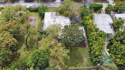 985 NE 84th Street Miami FL 33138