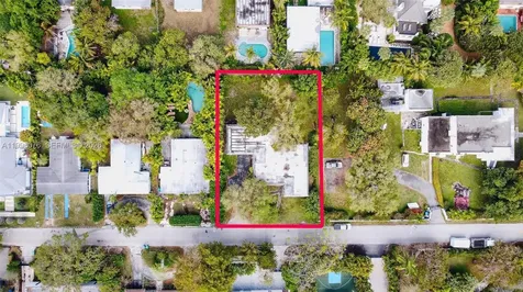 985 NE 84th Street Miami FL 33138