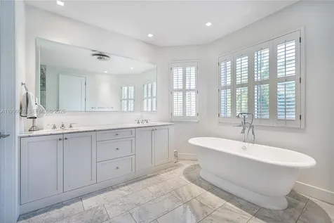 3703 NE 199th Street Aventura FL 33180