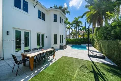 3703 NE 199th Street Aventura FL 33180