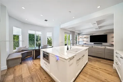 3703 NE 199th Street Aventura FL 33180
